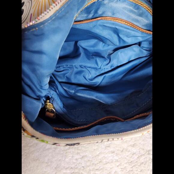 Disney Dooney and Bourke - Picture 8 of 8